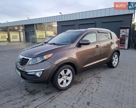 Коричневый Киа Sportage, объемом двигателя 2.4 л и пробегом 105 тыс. км за 11500 $, фото 9 на Automoto.ua