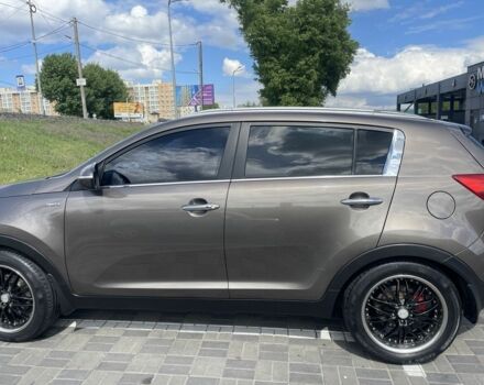 Коричневый Киа Sportage, объемом двигателя 2 л и пробегом 234 тыс. км за 9600 $, фото 3 на Automoto.ua