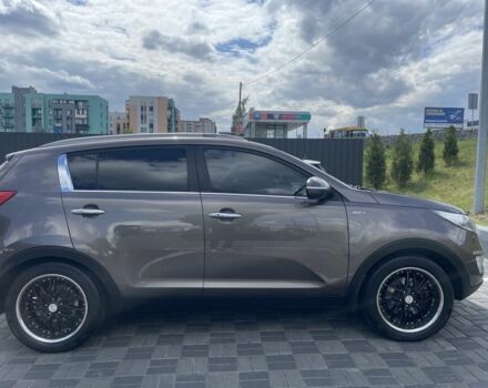 Коричневый Киа Sportage, объемом двигателя 2 л и пробегом 234 тыс. км за 9600 $, фото 2 на Automoto.ua
