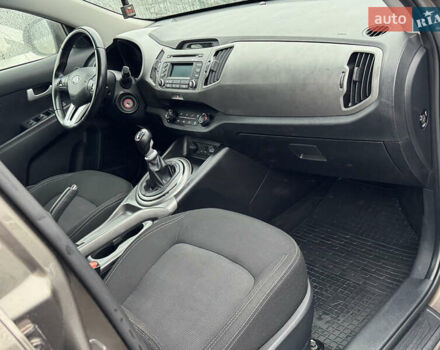 Коричневий Кіа Sportage, об'ємом двигуна 1.7 л та пробігом 70 тис. км за 15300 $, фото 30 на Automoto.ua