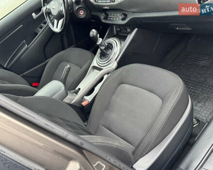 Коричневий Кіа Sportage, об'ємом двигуна 1.7 л та пробігом 70 тис. км за 15300 $, фото 29 на Automoto.ua