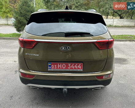 Коричневый Киа Sportage, объемом двигателя 2 л и пробегом 236 тыс. км за 18999 $, фото 6 на Automoto.ua