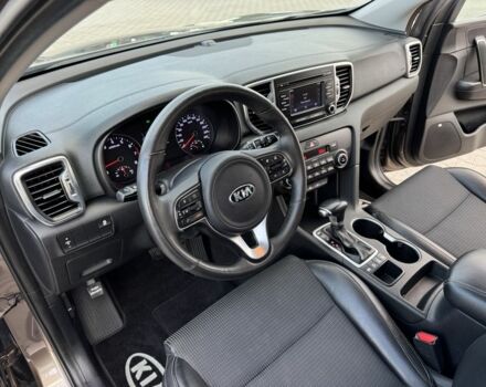 Коричневий Кіа Sportage, об'ємом двигуна 2 л та пробігом 156 тис. км за 15999 $, фото 8 на Automoto.ua