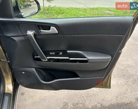 Коричневый Киа Sportage, объемом двигателя 2 л и пробегом 236 тыс. км за 18999 $, фото 45 на Automoto.ua