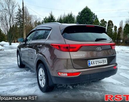 Коричневый Киа Sportage, объемом двигателя 2 л и пробегом 126 тыс. км за 17800 $, фото 4 на Automoto.ua