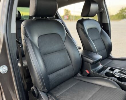 Коричневий Кіа Sportage, об'ємом двигуна 2 л та пробігом 156 тис. км за 15999 $, фото 16 на Automoto.ua