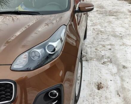 Коричневий Кіа Sportage, об'ємом двигуна 1.7 л та пробігом 106 тис. км за 16500 $, фото 2 на Automoto.ua