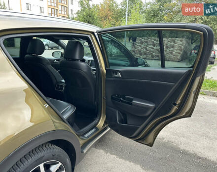 Коричневый Киа Sportage, объемом двигателя 2 л и пробегом 236 тыс. км за 18999 $, фото 49 на Automoto.ua