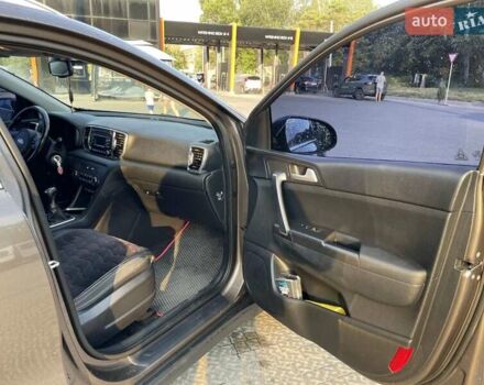Коричневий Кіа Sportage, об'ємом двигуна 1.69 л та пробігом 140 тис. км за 15300 $, фото 5 на Automoto.ua