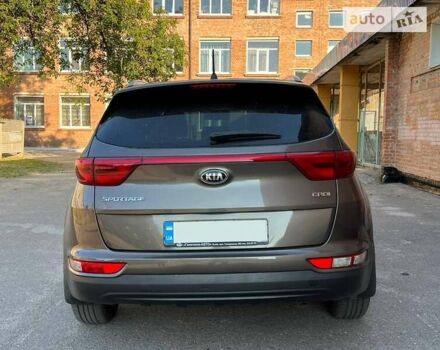 Коричневый Киа Sportage, объемом двигателя 1.69 л и пробегом 196 тыс. км за 15800 $, фото 5 на Automoto.ua