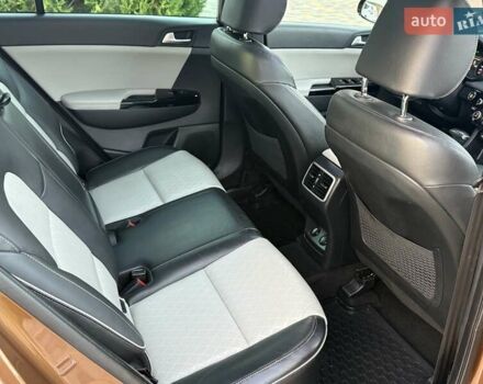 Коричневый Киа Sportage, объемом двигателя 2 л и пробегом 131 тыс. км за 21900 $, фото 31 на Automoto.ua