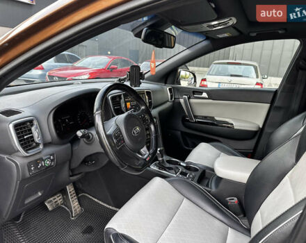 Коричневый Киа Sportage, объемом двигателя 2 л и пробегом 126 тыс. км за 20000 $, фото 30 на Automoto.ua