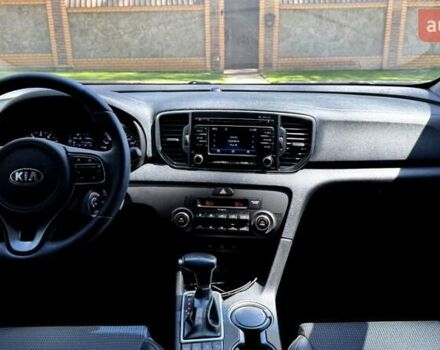 Коричневый Киа Sportage, объемом двигателя 2 л и пробегом 135 тыс. км за 16500 $, фото 10 на Automoto.ua