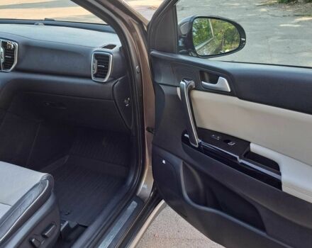 Коричневый Киа Sportage, объемом двигателя 2 л и пробегом 95 тыс. км за 22800 $, фото 22 на Automoto.ua