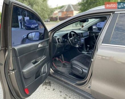 Коричневий Кіа Sportage, об'ємом двигуна 1.69 л та пробігом 140 тис. км за 15300 $, фото 4 на Automoto.ua