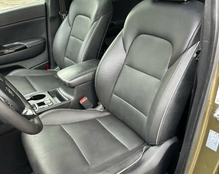 Коричневый Киа Sportage, объемом двигателя 2 л и пробегом 236 тыс. км за 18999 $, фото 18 на Automoto.ua