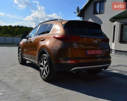 Коричневый Киа Sportage, объемом двигателя 2 л и пробегом 177 тыс. км за 18700 $, фото 5 на Automoto.ua