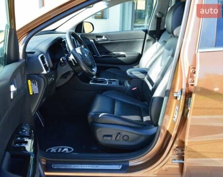 Коричневый Киа Sportage, объемом двигателя 2 л и пробегом 177 тыс. км за 18700 $, фото 11 на Automoto.ua