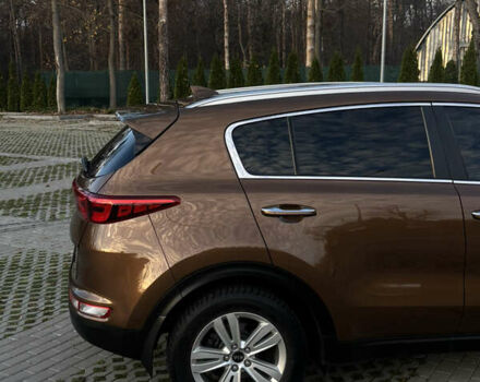 Коричневый Киа Sportage, объемом двигателя 2 л и пробегом 136 тыс. км за 17700 $, фото 2 на Automoto.ua