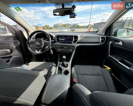 Коричневый Киа Sportage, объемом двигателя 1.69 л и пробегом 143 тыс. км за 16900 $, фото 15 на Automoto.ua