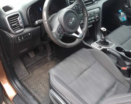 Коричневый Киа Sportage, объемом двигателя 1.7 л и пробегом 167 тыс. км за 14200 $, фото 3 на Automoto.ua