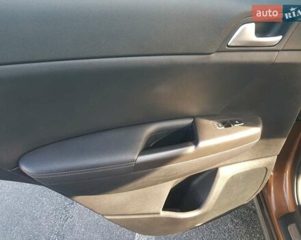 Коричневый Киа Sportage, объемом двигателя 2 л и пробегом 75 тыс. км за 19300 $, фото 15 на Automoto.ua