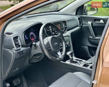 Коричневый Киа Sportage, объемом двигателя 2 л и пробегом 133 тыс. км за 17999 $, фото 29 на Automoto.ua