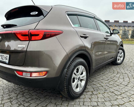 Коричневий Кіа Sportage, об'ємом двигуна 1.69 л та пробігом 173 тис. км за 17999 $, фото 39 на Automoto.ua