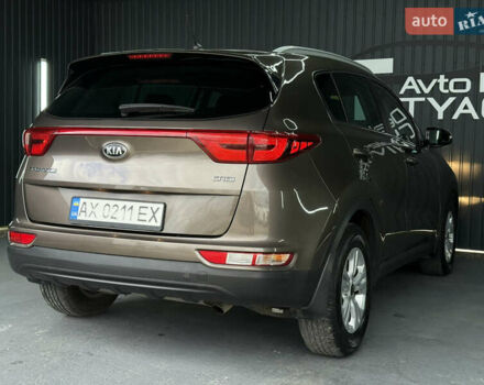Коричневий Кіа Sportage, об'ємом двигуна 1.7 л та пробігом 230 тис. км за 15900 $, фото 18 на Automoto.ua