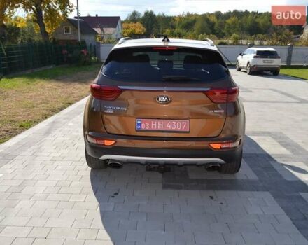 Коричневый Киа Sportage, объемом двигателя 2 л и пробегом 177 тыс. км за 18700 $, фото 4 на Automoto.ua