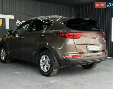 Коричневий Кіа Sportage, об'ємом двигуна 1.7 л та пробігом 230 тис. км за 15900 $, фото 16 на Automoto.ua