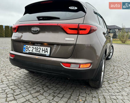 Коричневий Кіа Sportage, об'ємом двигуна 1.69 л та пробігом 173 тис. км за 17999 $, фото 45 на Automoto.ua