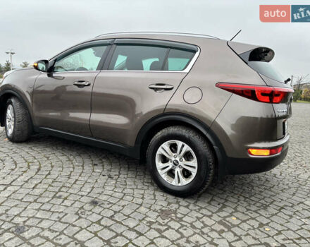 Коричневий Кіа Sportage, об'ємом двигуна 1.69 л та пробігом 173 тис. км за 17999 $, фото 47 на Automoto.ua