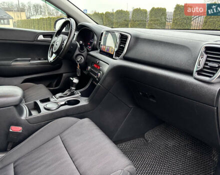 Коричневий Кіа Sportage, об'ємом двигуна 1.69 л та пробігом 173 тис. км за 17999 $, фото 77 на Automoto.ua