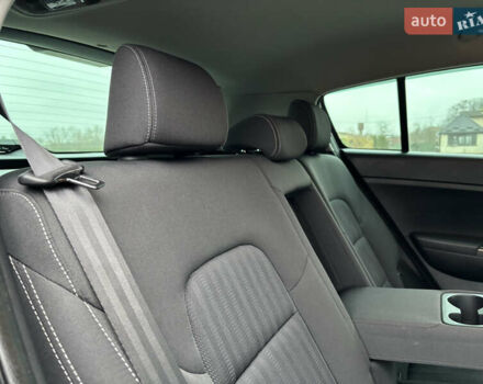 Коричневий Кіа Sportage, об'ємом двигуна 1.69 л та пробігом 173 тис. км за 17999 $, фото 71 на Automoto.ua