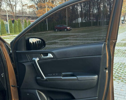 Коричневый Киа Sportage, объемом двигателя 2 л и пробегом 136 тыс. км за 17700 $, фото 36 на Automoto.ua