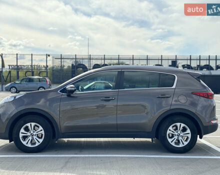 Коричневый Киа Sportage, объемом двигателя 1.69 л и пробегом 143 тыс. км за 16900 $, фото 7 на Automoto.ua