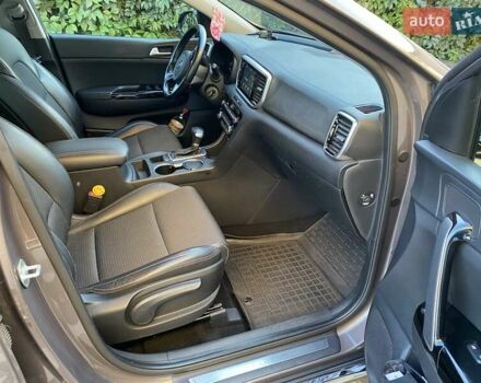 Коричневий Кіа Sportage, об'ємом двигуна 1.6 л та пробігом 66 тис. км за 22200 $, фото 6 на Automoto.ua