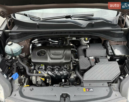 Коричневый Киа Sportage, объемом двигателя 1.59 л и пробегом 82 тыс. км за 16299 $, фото 55 на Automoto.ua