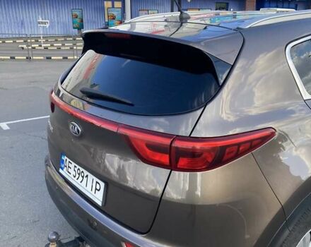 Киа Sportage 2018 в Днепре (Днепропетровске) на Automoto.ua Коричневый Киа Sportage, объемом двигателя 1.59 л и пробегом 168 тыс. км за 14000 $, фото 6 на Automoto.ua