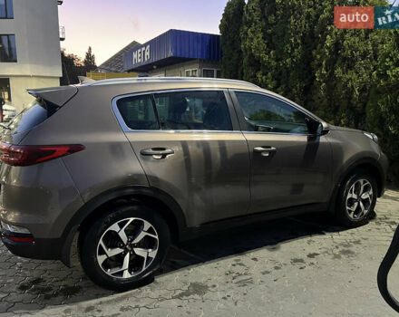 Коричневый Киа Sportage, объемом двигателя 1.59 л и пробегом 68 тыс. км за 17500 $, фото 3 на Automoto.ua