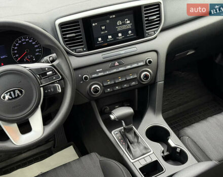 Коричневый Киа Sportage, объемом двигателя 1.59 л и пробегом 82 тыс. км за 16299 $, фото 23 на Automoto.ua