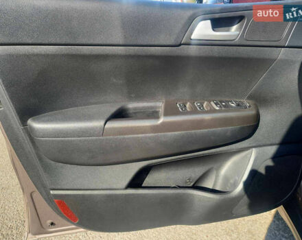 Коричневый Киа Sportage, объемом двигателя 1.59 л и пробегом 68 тыс. км за 17500 $, фото 13 на Automoto.ua