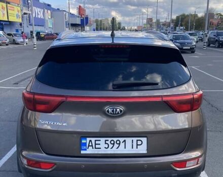 Киа Sportage 2018 в Днепре (Днепропетровске) на Automoto.ua Коричневый Киа Sportage, объемом двигателя 1.59 л и пробегом 168 тыс. км за 14000 $, фото 7 на Automoto.ua