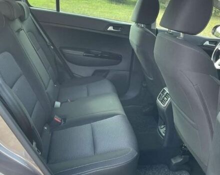 Коричневий Кіа Sportage, об'ємом двигуна 0 л та пробігом 48 тис. км за 10200 $, фото 13 на Automoto.ua