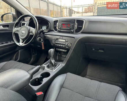 Коричневий Кіа Sportage, об'ємом двигуна 1.6 л та пробігом 168 тис. км за 13200 $, фото 12 на Automoto.ua