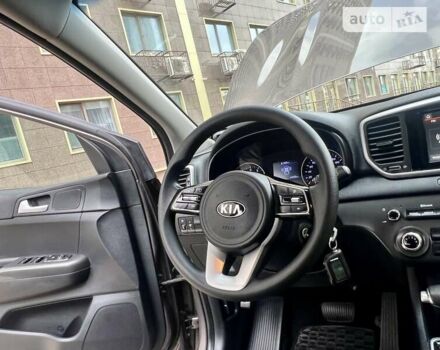 Коричневий Кіа Sportage, об'ємом двигуна 1.59 л та пробігом 88 тис. км за 18800 $, фото 43 на Automoto.ua