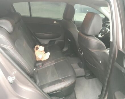 Коричневий Кіа Sportage, об'ємом двигуна 1.6 л та пробігом 133 тис. км за 18999 $, фото 5 на Automoto.ua