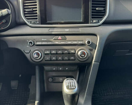 Коричневый Киа Sportage, объемом двигателя 1.6 л и пробегом 86 тыс. км за 17150 $, фото 13 на Automoto.ua