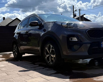 Коричневый Киа Sportage, объемом двигателя 1.6 л и пробегом 106 тыс. км за 21000 $, фото 1 на Automoto.ua